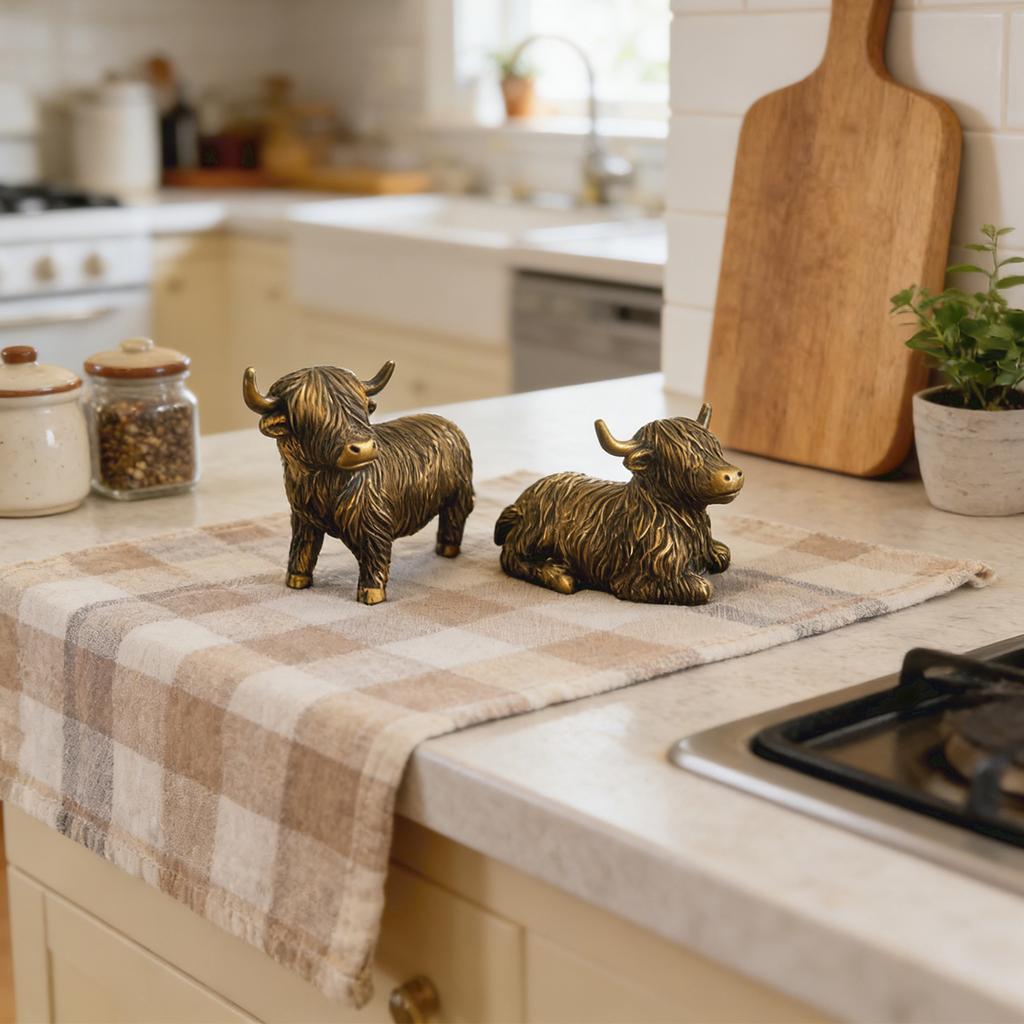 Decor Desktop Resin  Bull Statue Ornament Holiday Decoration