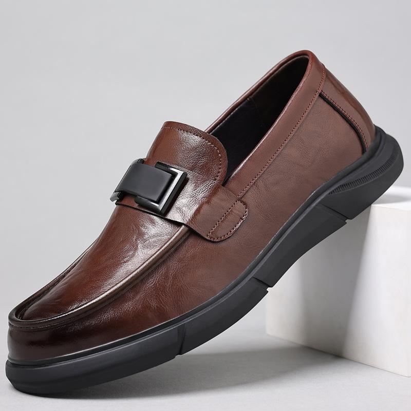 Men's Casual Leather Shoes 2025 New Versatile Trend Doudou Shoes Men's High-end Hand-scratched Leather Loafers
