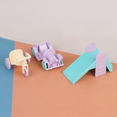 Simülasyon Mini Çocuk Oyun Evi Oyuncak Bisiklet Üç Tekerlekli Bisiklet Kaydırak Araba Modeli Bebek Evi Süsü Oyuncak