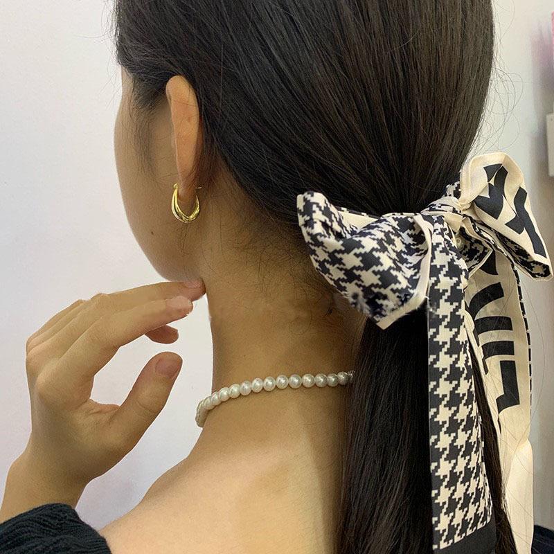 S925 Silber Nadel Ohrringe: Einfache, kalte Ohrschnallen im europäischen und amerikanischen Stil für Damen