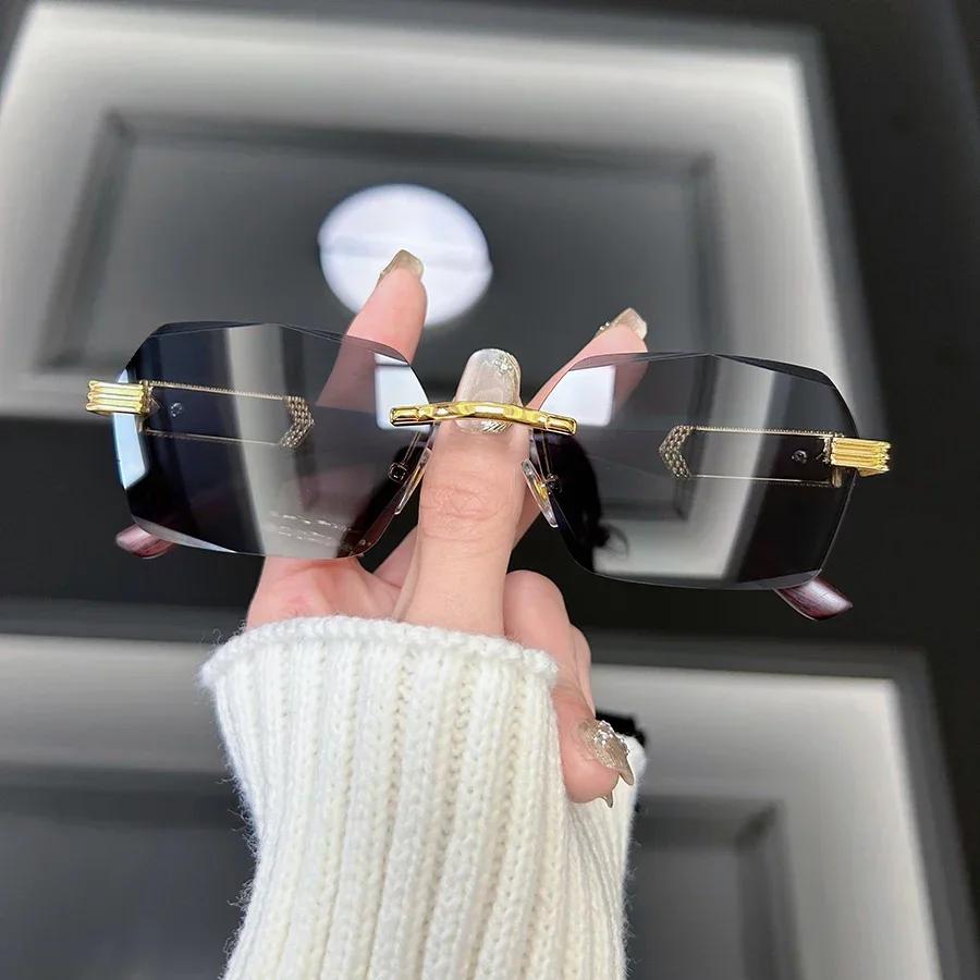 Stylish Square Sunglasses Women Men Classic Retro Fashion Glasses Casual Female Male