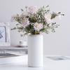Nordisk Plast Liten Vas för Bordskiva Hem Blomsterarrangemang Vardagsrumsinredning Minimalistisk Dekorativ Skrivbordsblomhållare