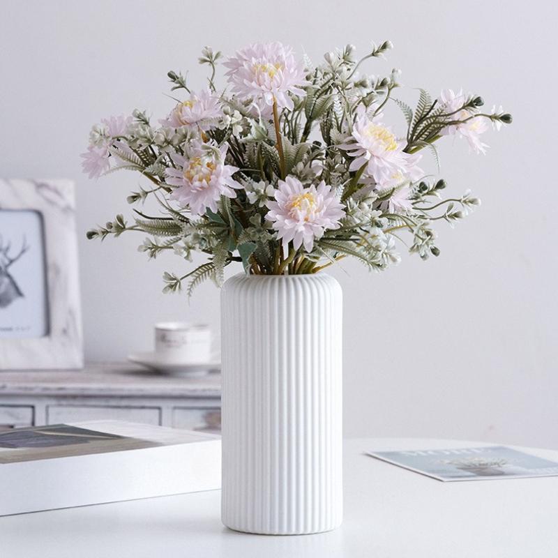 Nordisk Plast Liten Vas för Bordskiva Hem Blomsterarrangemang Vardagsrumsinredning Minimalistisk Dekorativ Skrivbordsblomhållare