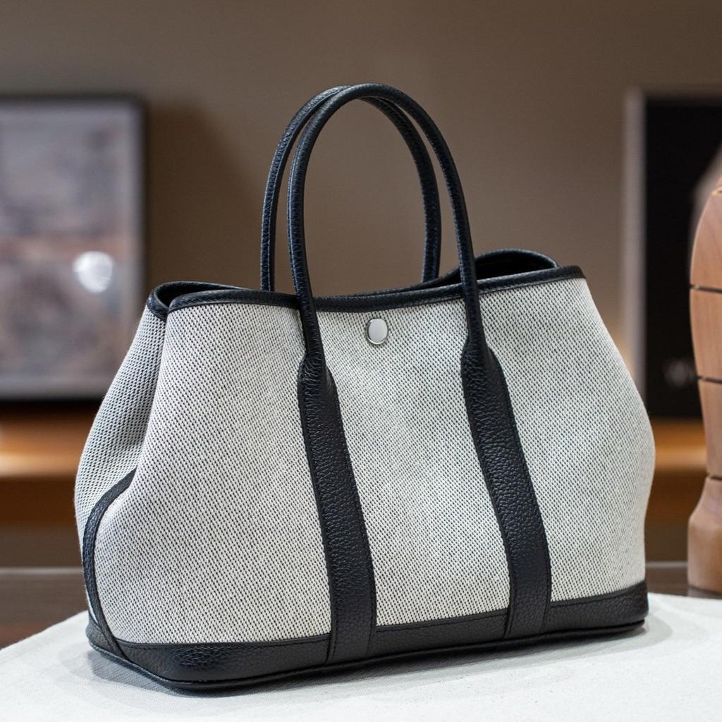 New panda color garden bag high-end leather canvas contrasting color women's bag commuter casual handbag women