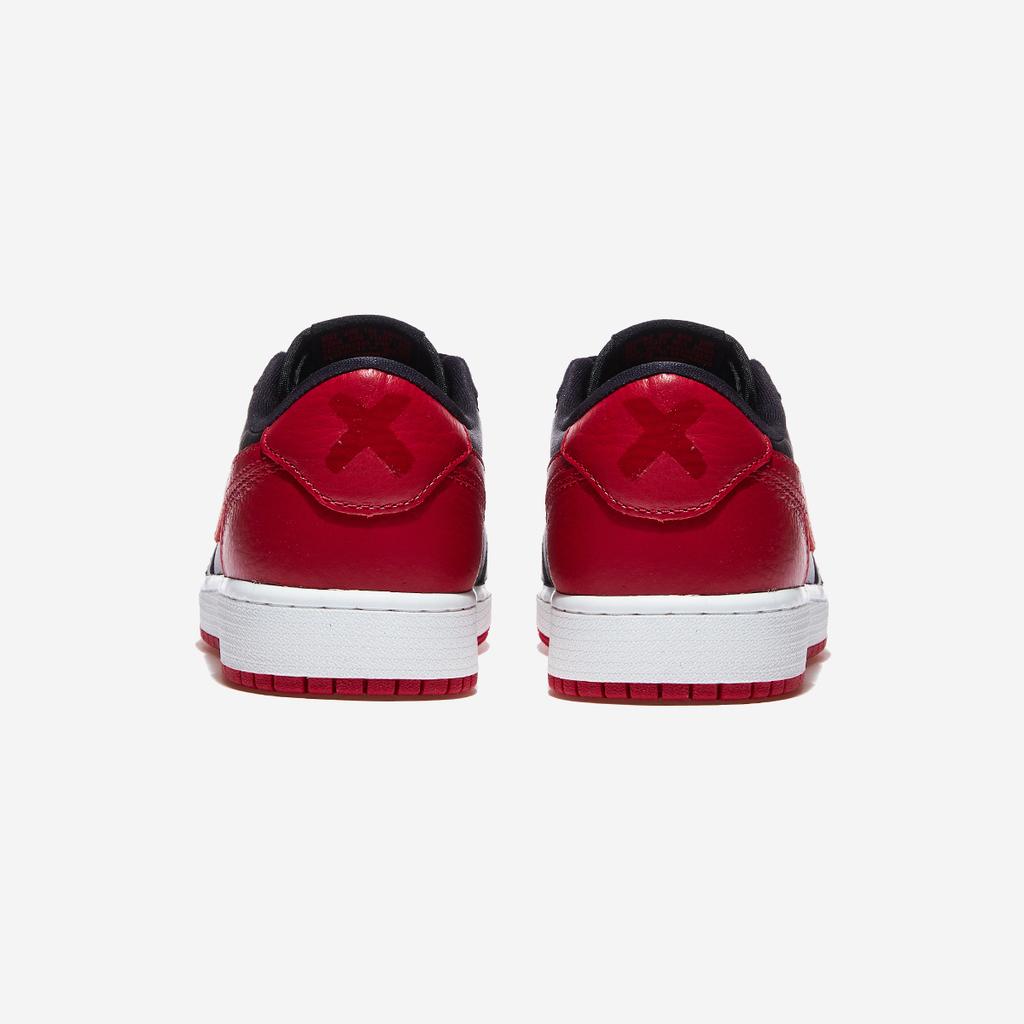 Jordan Air 1 Retro Low OG Gradeschool [IW6277-1]