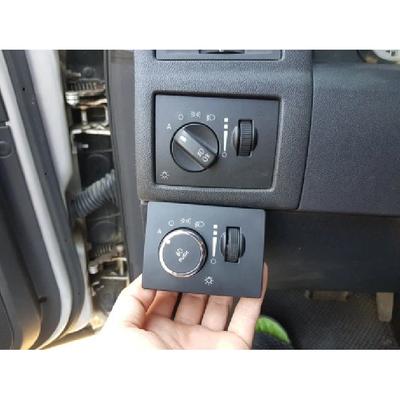 Car Headlight Fog Lamp Switch For Chrysler 300C 2006 2007 Jeep Grand Cherokee Dodge Challenger 68189148AA 68189156AA 98258718AA