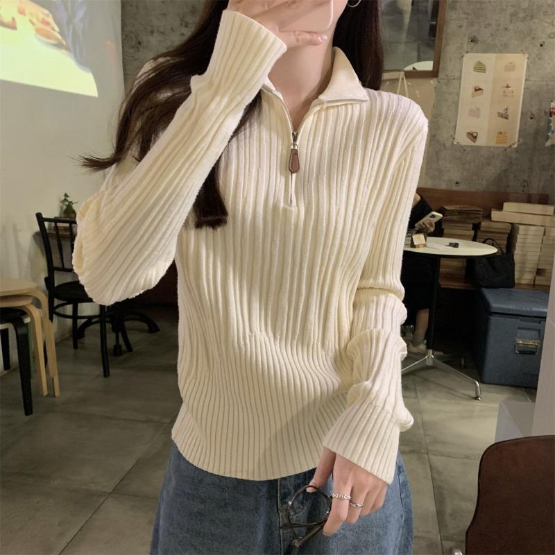 Black sweater autumn and winter semi-turtleneck zipper knitted sweater women's texture feeling inside with a base long-sleeved versatile top