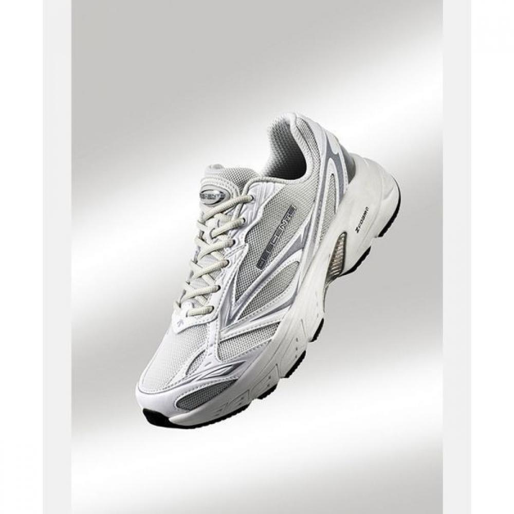 

Descente Sonna Sneaker Hyper Nova Chrome White CMWHCHROMEWHITE/220