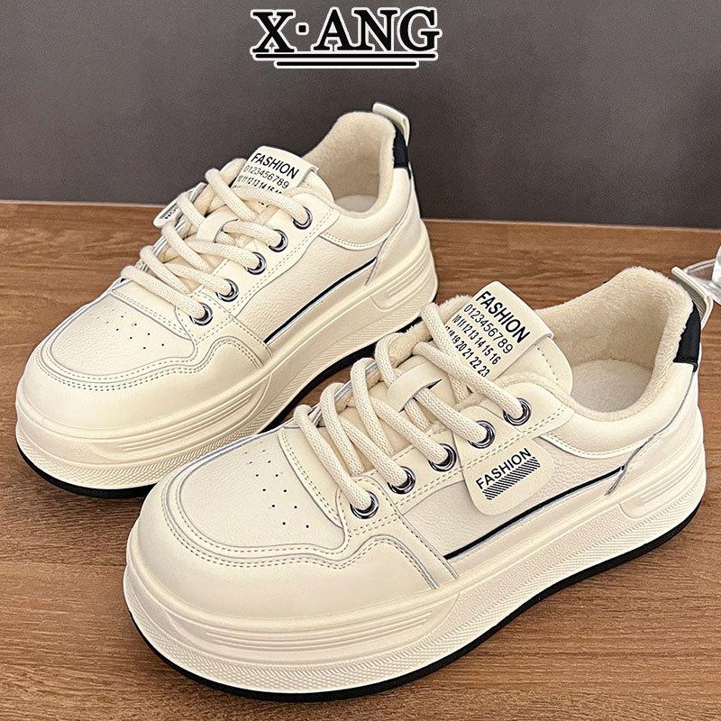 Leather Platform White Shoes Children's Board Shoes New Autumn and Winter Velvet Warm Two Cotton Shoes Casual Sports Shoes