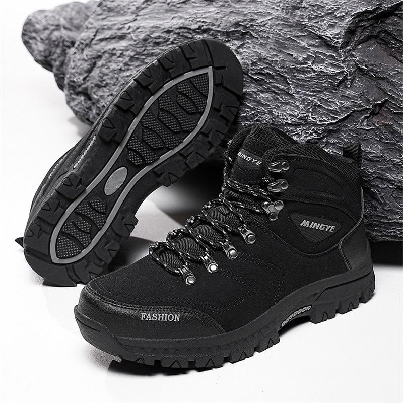 

Outdoor waterproof off-road hiking shoes men s shoes autumn non-slip high-top sports shoes hiking training labor work shoes 39 чорний