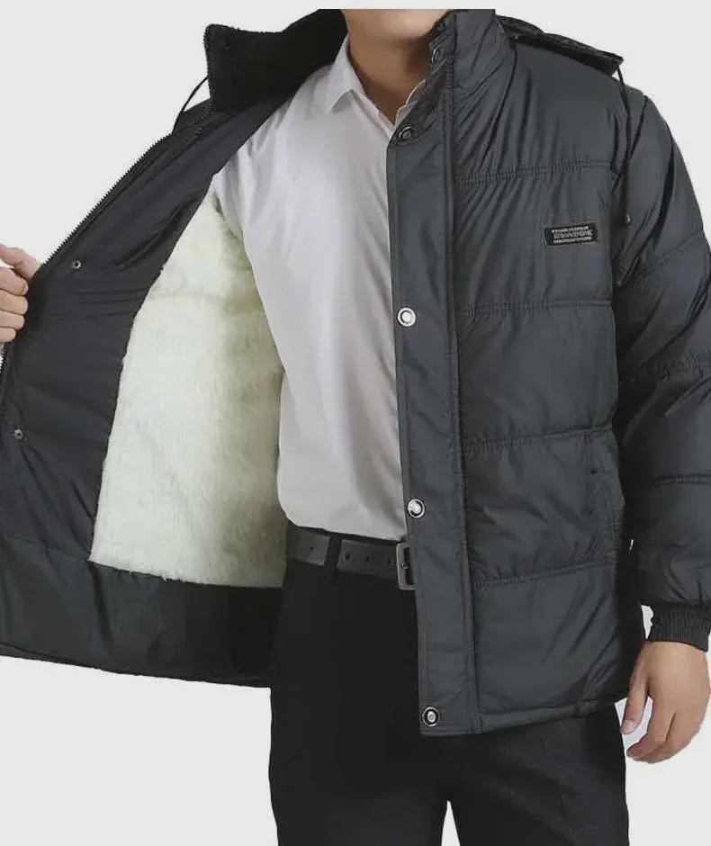 Men's Winter Cotton-Padded Jackets & Coats: Plush, Thickened, Ideal for Middle-Aged & Elderly Dads.