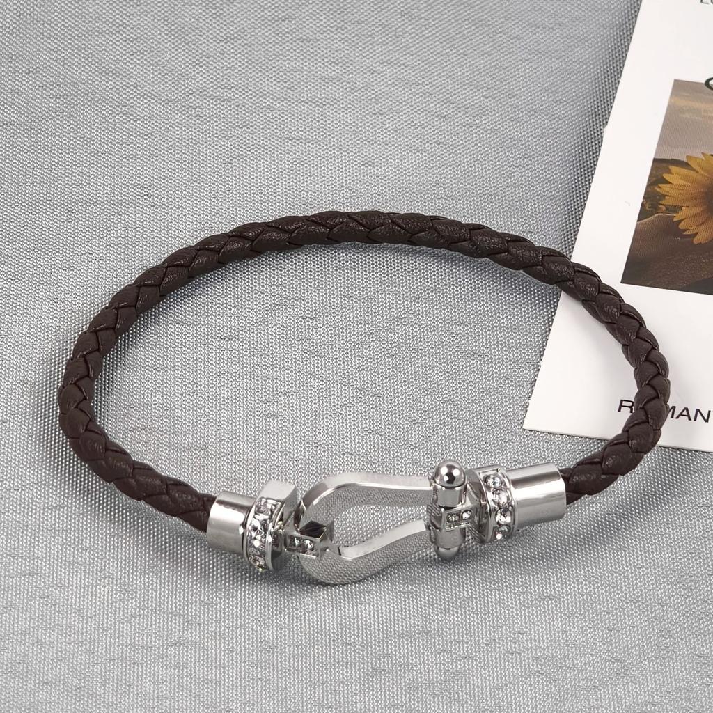 2026 Red Rope U-shaped Fred Micro-inlaid Half-brick Leather Rope Horse Buckle Hoof Non-fading Bracelet