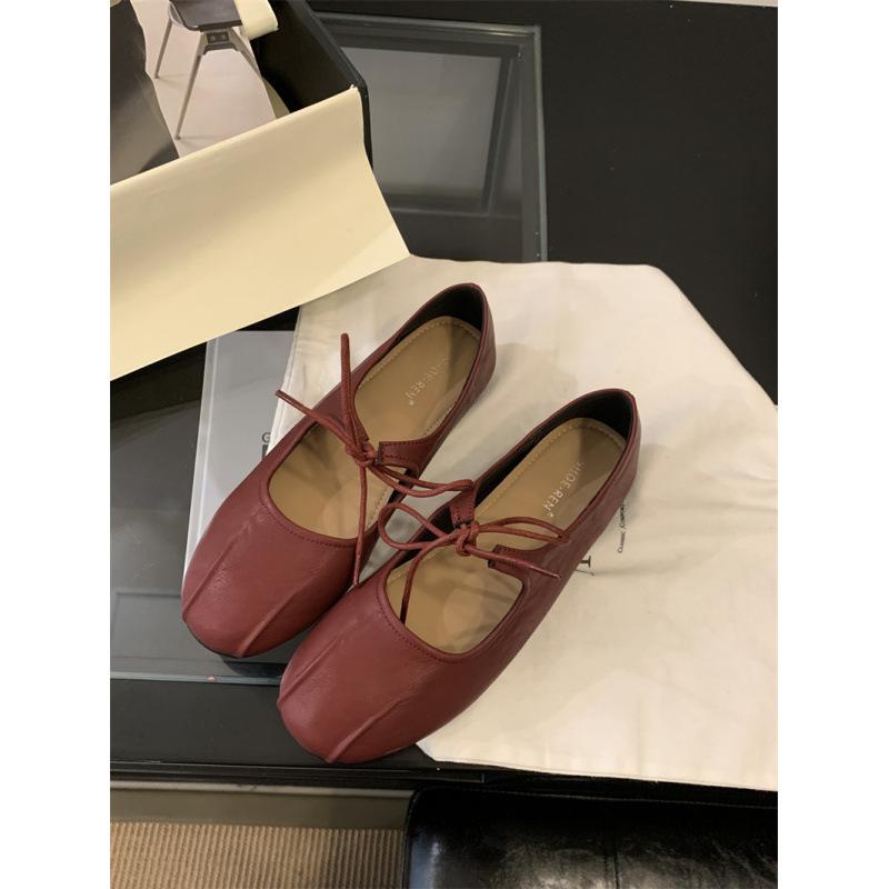 Retro Style Square Head Pleated Shallow Mouth Single Shoes Women's 2025 Spring and Autumn New Bow Hollow Flat Mary Jane Shoes