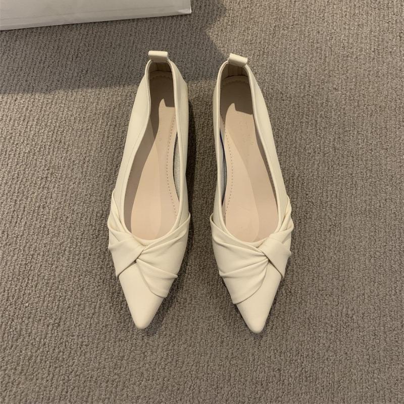 Escarpins Pointus pour Femmes 2026 Printemps/Été Talons Carrés Ouverture Peu Profonde Mode Élégant Escarpins d'Extérieur Français Zapatos De Mujer