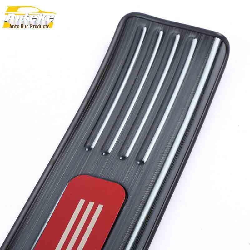 Roewe RX8 Stainless Steel Sill Strips & Bumper Trim Accessories