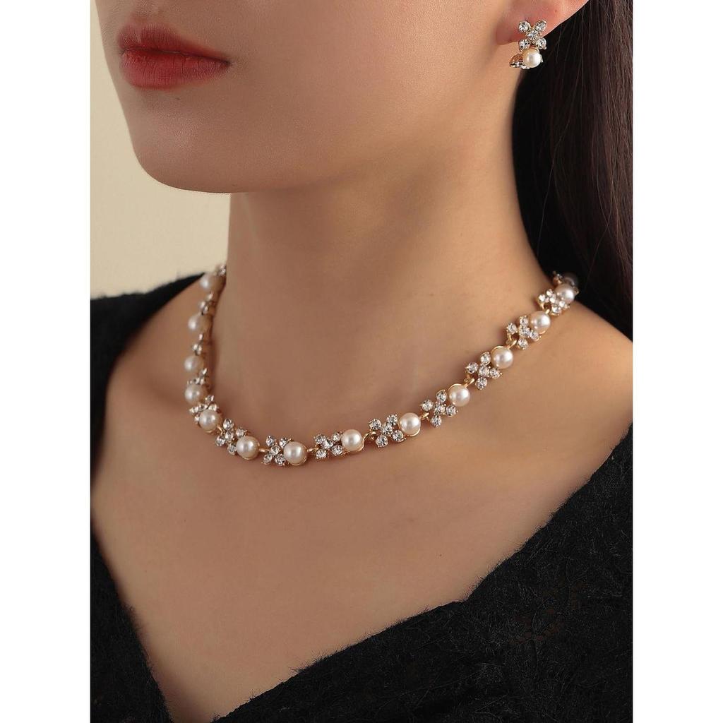 Necklace Jewellery Set for Women Latest Stylish Design Fancy Pearl Choker