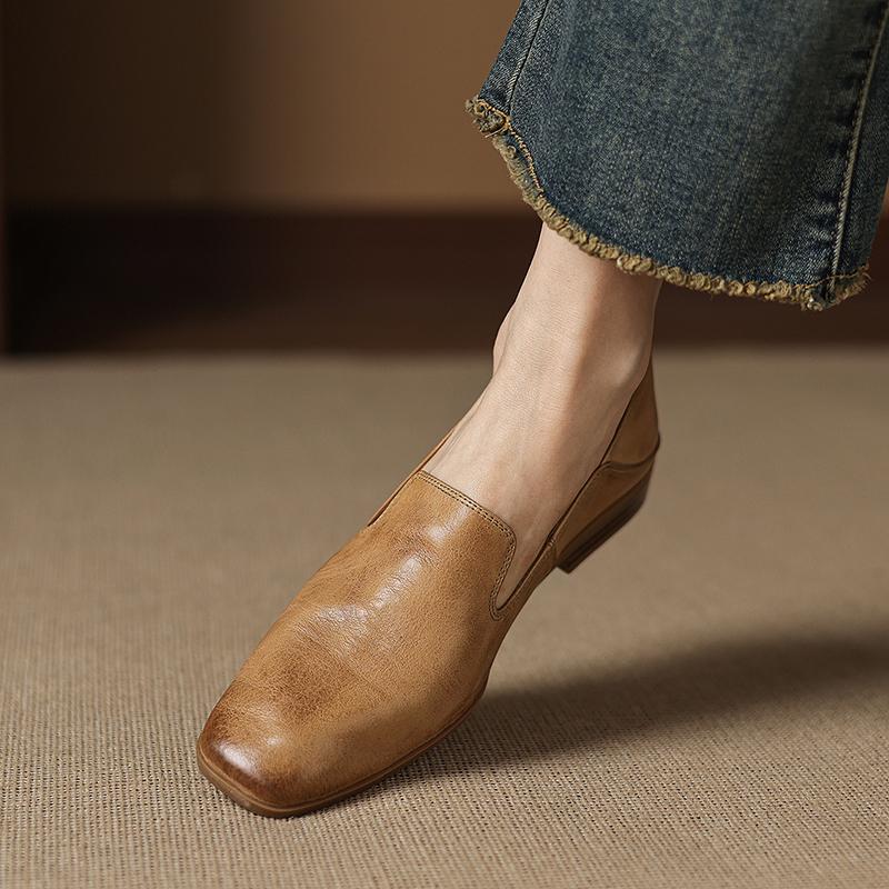 

Fashion 2025 New Spring/autumn Genuine Leather Women Shoes Women s Loafers square Toe Brogue Designs Low Heels Women Pumps 34