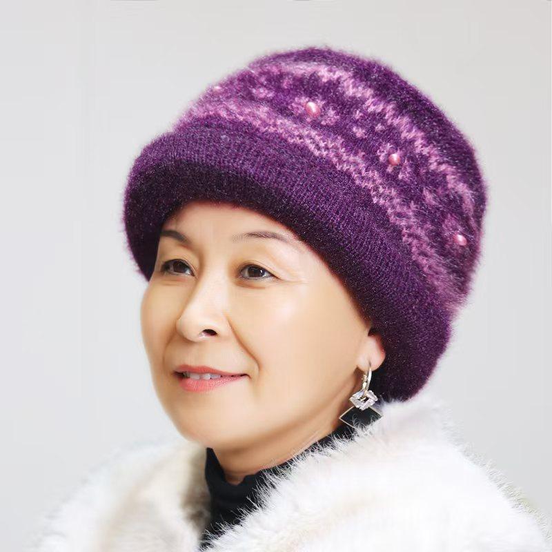 Winter new middle-aged and elderly hats women's knitted ear protectors handmade wool hats, plush warm mother cold-proof hats