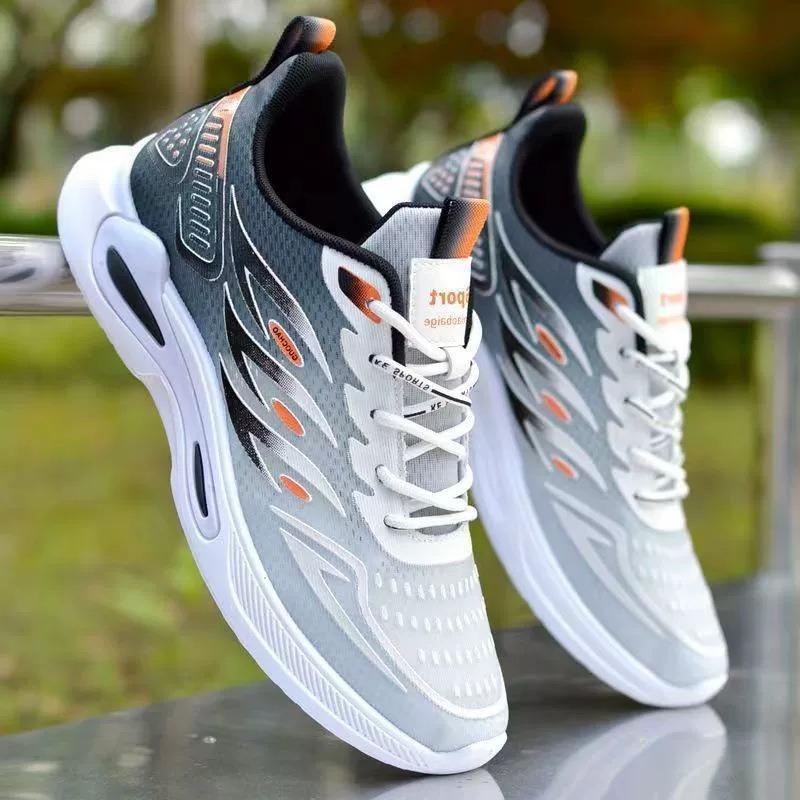 Spring and Summer New Sports and Leisure Shoes Trend Fly-woven Breathable Running Shoes Men's Platform Mesh Shoes