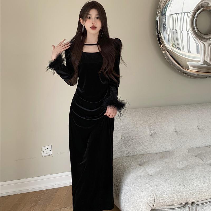 Early autumn black golden velvet dress, new women's clothing, spring and autumn high-end waist and long dress