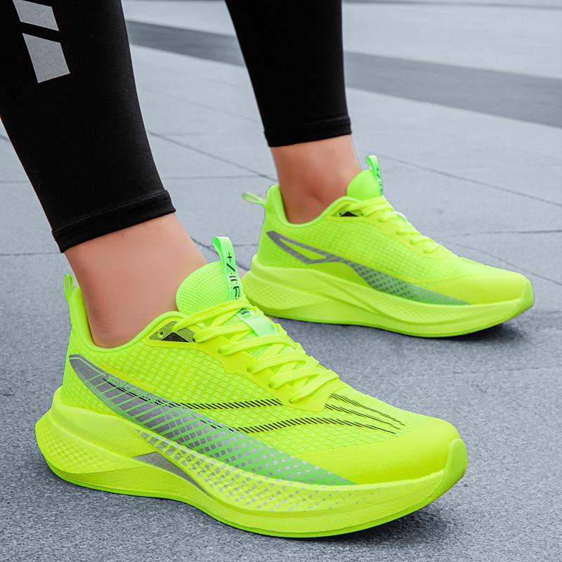 Herren Sports Spezialität Marathon Laufschuhe Carbonplatte Atmungsaktiv Leichtgewicht Damen Bequem Sportlich Rutschfest Dämpfung Stabilität Sneaker