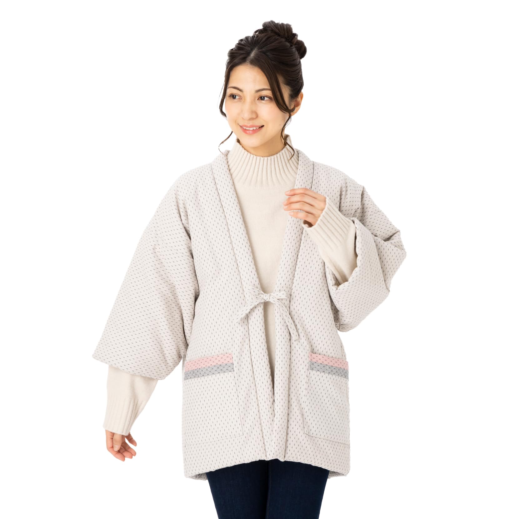 

Watanosato (Watano Sato) Made in Japan Women s Kurume Dobby Weave Cotton Hanten (One Size Fits All, White Beige with Hail Pattern) 8080