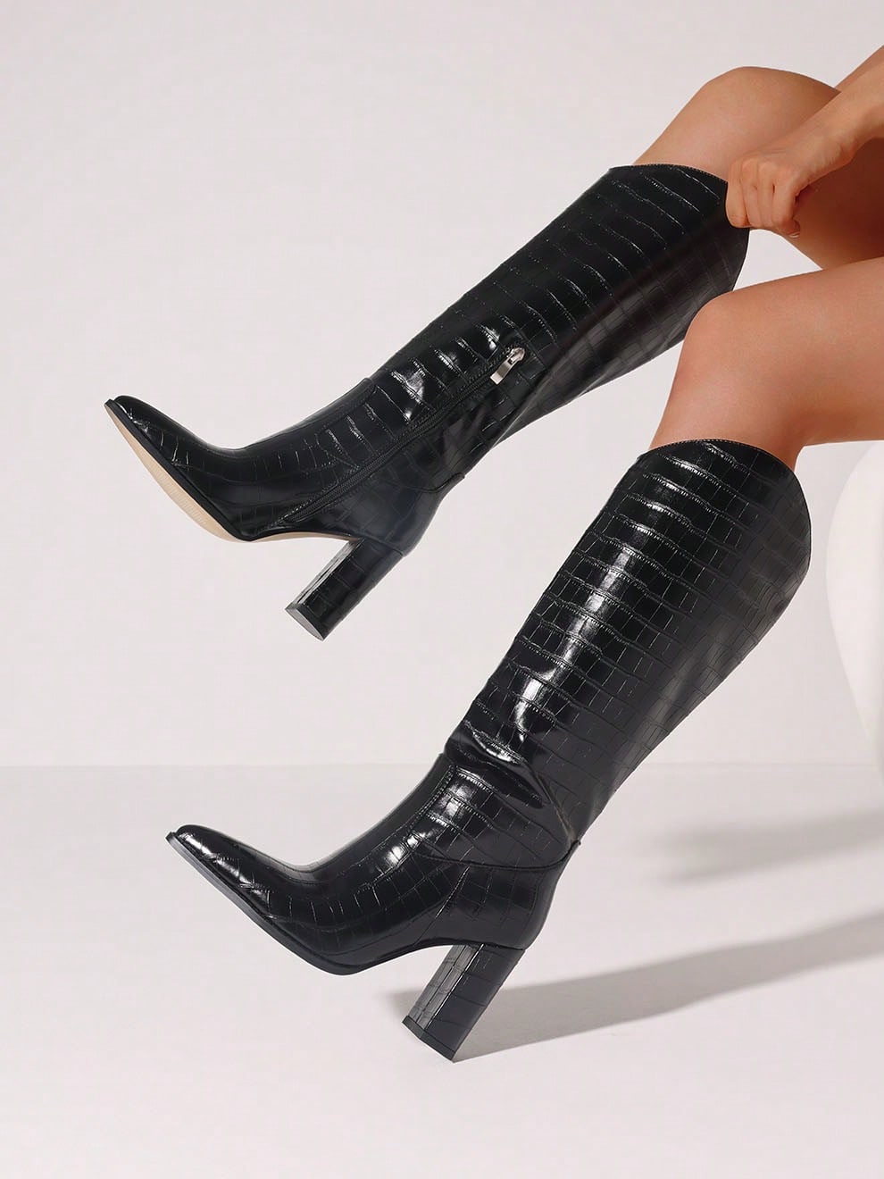 

Женские ботфорты на толстом каблуке с острым носком, сексуальные туфли на высоком каблуке, модные элегантные высокие сапоги, туфли для платья, осень-зима 42