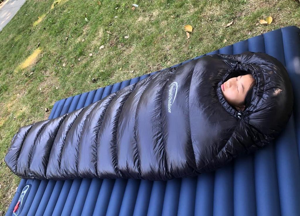 Fengzel utomhus sovsäck formad som en mumie, 90% dun, 400-2500g högkvalitativ dunfyllning, vacker lyster, kan kopplas ihop, flerfärgad, minimum
