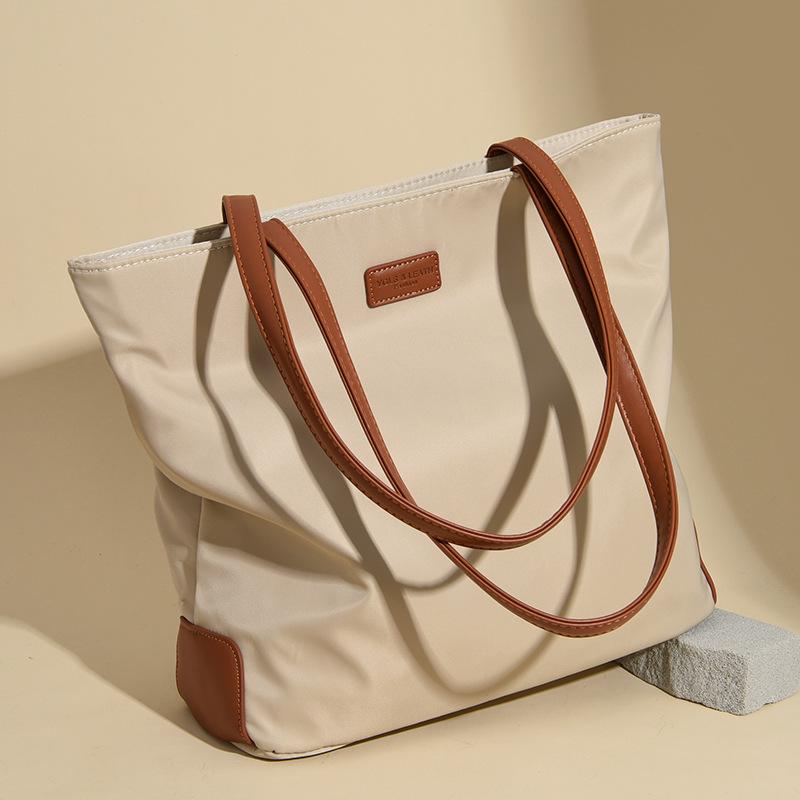 Lässige Pendlertasche aus Oxford-Stoff mit großer Kapazität, Damen-Umhängetasche, leichte Handtasche