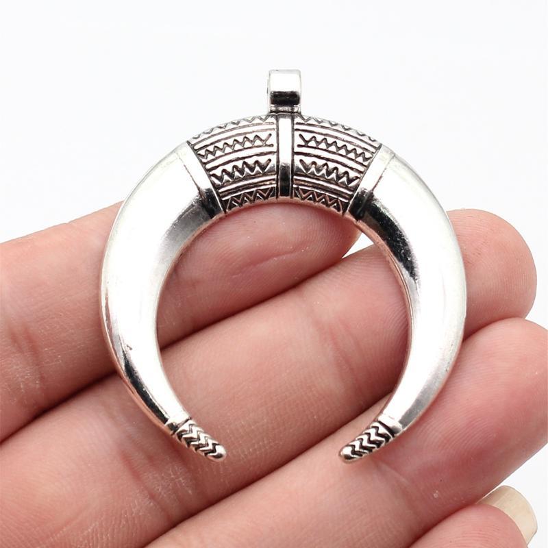 2Pcs 50X45Mm 2 Colors Silver Color Antique Bronze Color Crescent Moon Horn Charms Jewelry Making Accessories