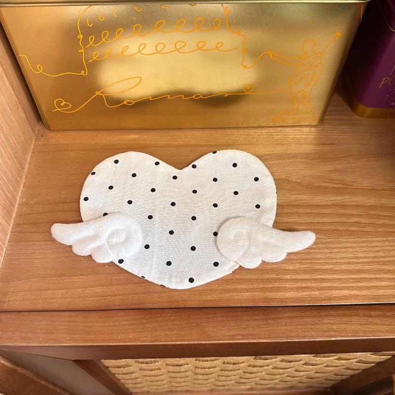 Sweet Angel Wing Heart Coaster Girly Aesthetic Plaid Anti-Scald Table Pad for Coffee Shop Desktop 1Pcs