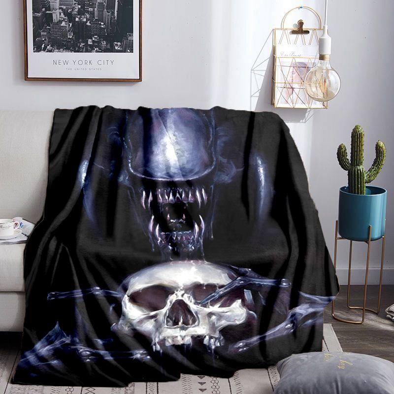 Alien Artwork Blanket Lightweight Flannel Bedding Blanket Perfect for Travel, Camping, Living Rooms, Offices, Sofas, Fan Christmas gift