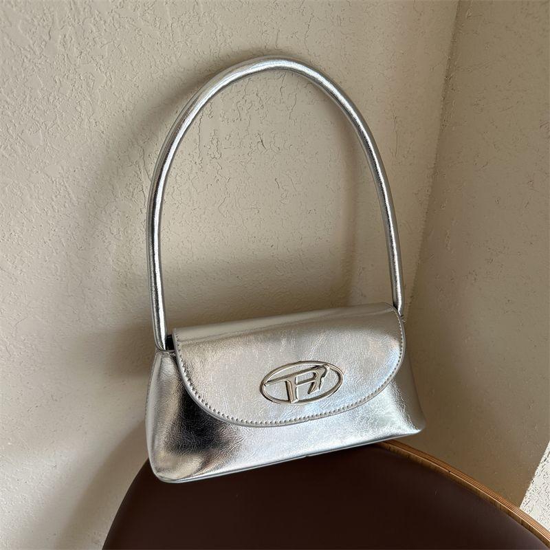 

Retro bag women 2025 new models this year trendy spring and summer shoulder bag niche ins Internet celebrity explosion armpit bag