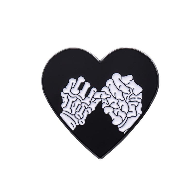 Creative Heart Shaped Metal Brooch With Unique Flame And Skull Design For Trendy Style
