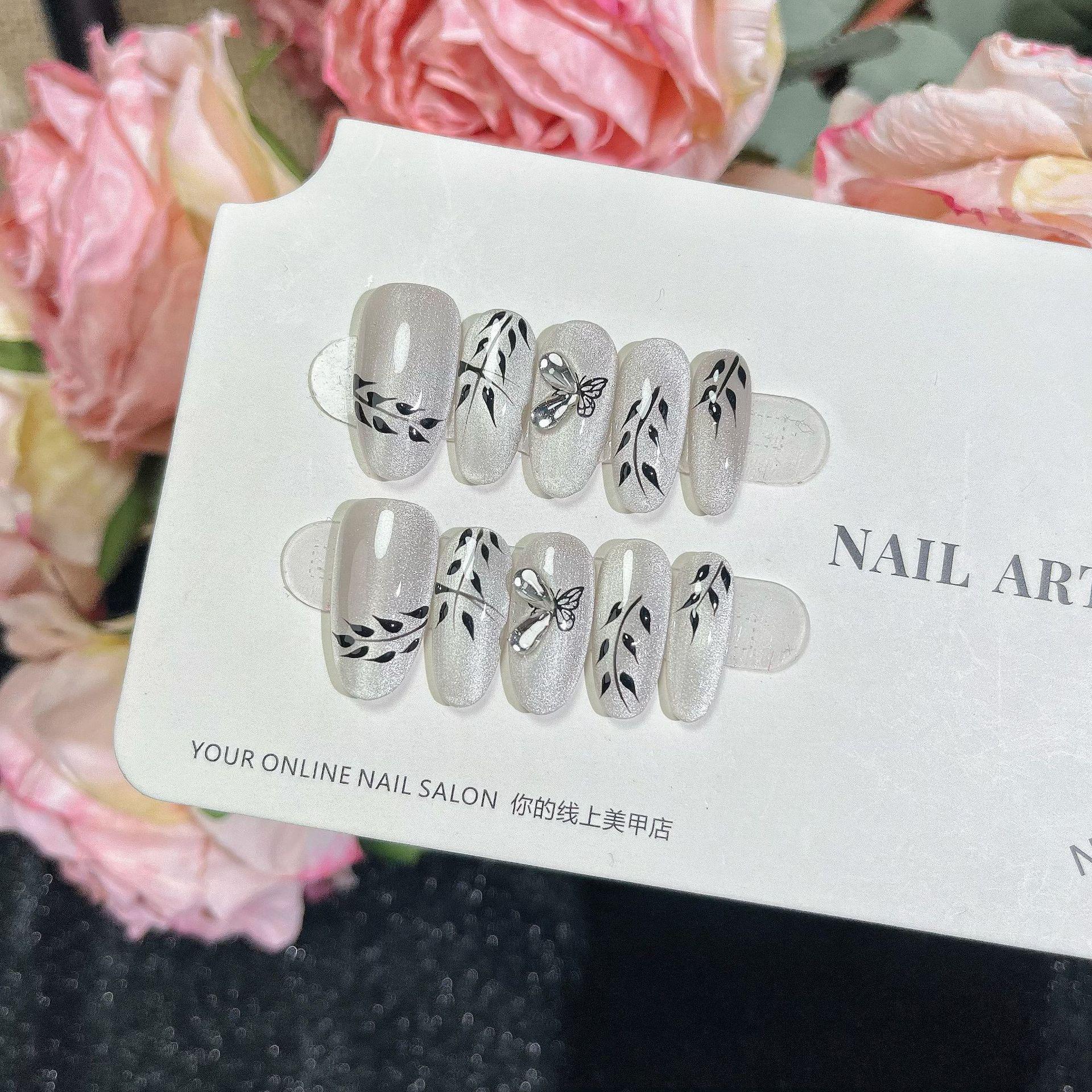 

Расписанный вручную осенне-зимний нейл-арт с бабочками и листьями - Съемные и носимые готовые ногти Large