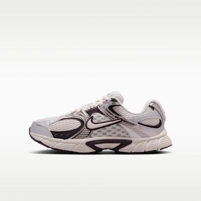Nike V5 RNR Breathable Low top Running Shoes Phantom White Unisex 36