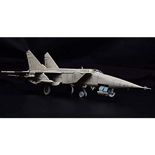 Kitty Hawk Models 1/48 Soviet Air Force MiG-25 RB/RBS Foxbat Plastic Model Kit KITKH80113