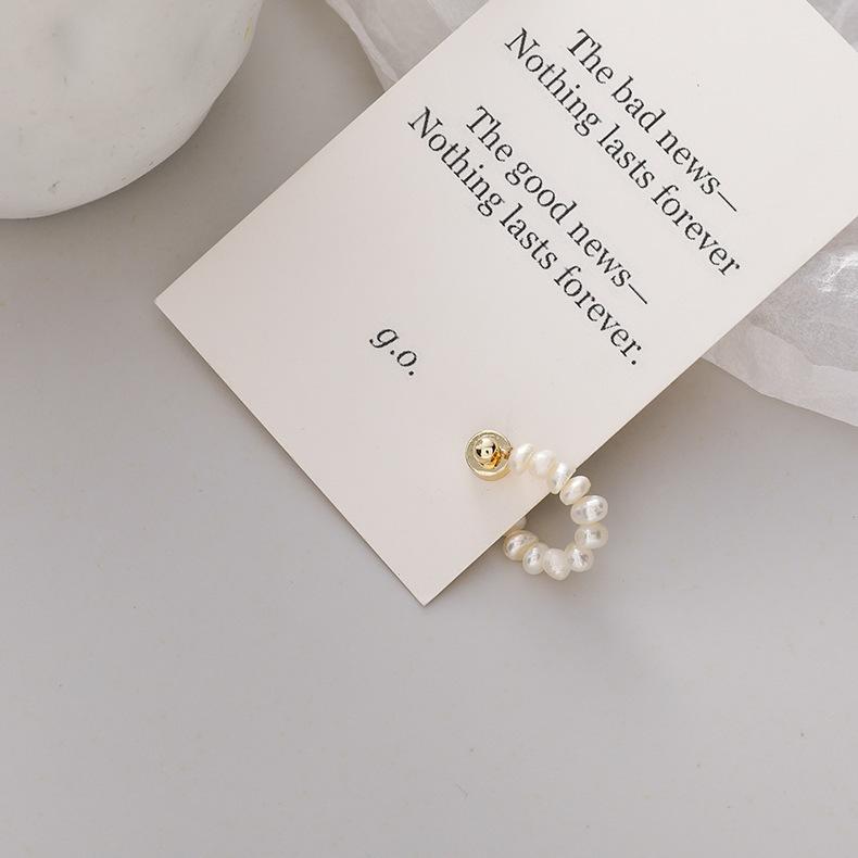 Pearl without ear piercings, magnet ear clips, simple and cold wind, freshwater pearl magnet ear bone clips, earrings, earclips.