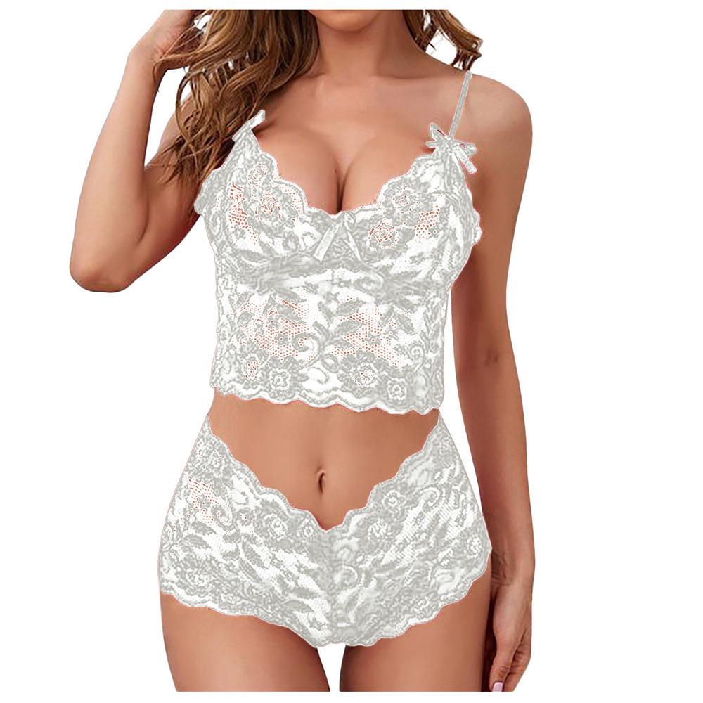 European and American Sexy Lace Lingerie Set with Adjustable Suspenders