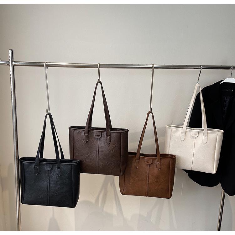 Trendy Women's Cross-Border Large Capacity Shoulder Tote Bag – Versatile Niche Design for Commuters