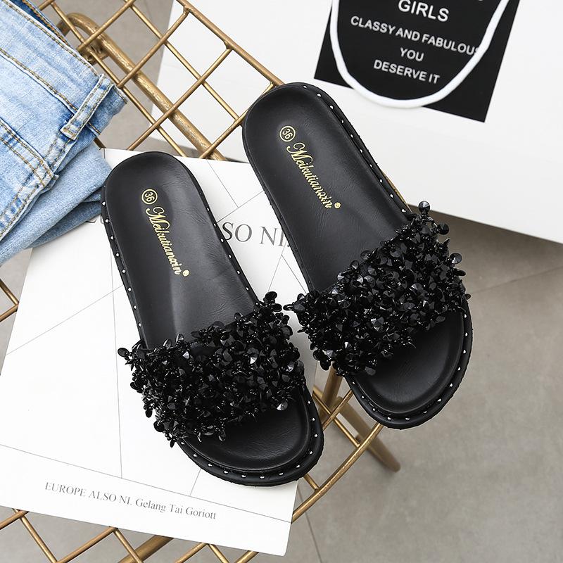 Flat-bottomed Cool Slippers Women's Outer Wear 2025 New Summer Fashion Women's Thick-bottomed Muffin Beach Seaside Ins Tide