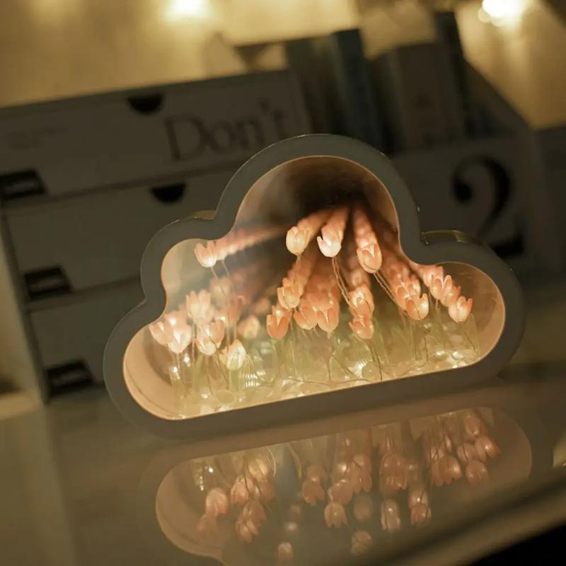 1 Pezzo Fatto a Mano Fai da Te Lampada Atmosfera Notturna Mare di Fiori Tulipano Lampada Tulipano Nuvole Luce Notturna LED Lampada da Tavolo Specchio Luci Decorazione Camera da Letto Nuova