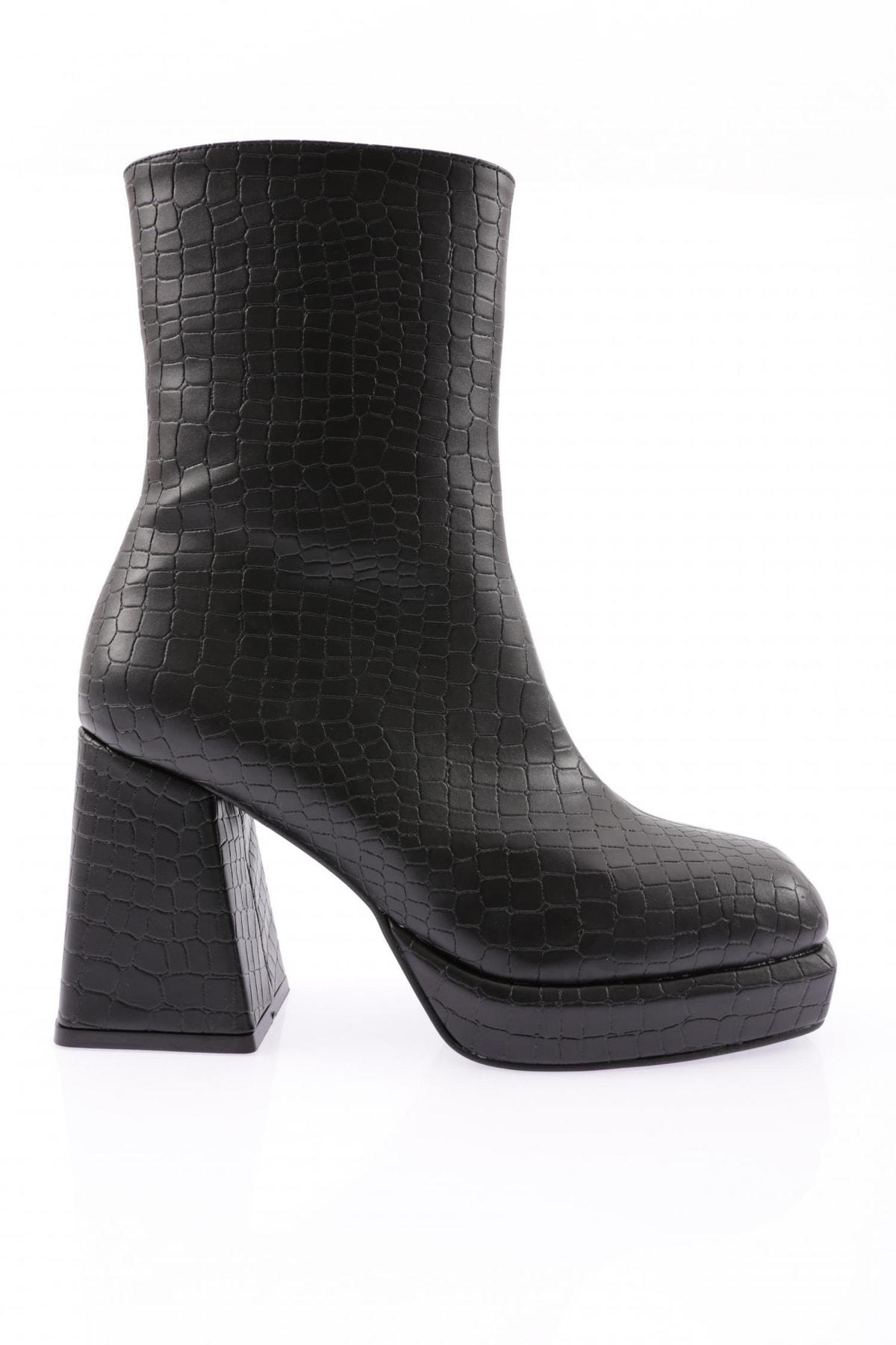 

Женские модные ботинки на толстой подошве на каблуке