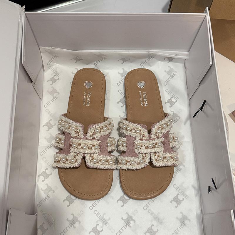 

2025 лето новые шлепанцы женские маленький ароматный ветер квадратный носок плоская подошва одно слово жемчуг повседневные крутые шлепанцы женские 40 розовый