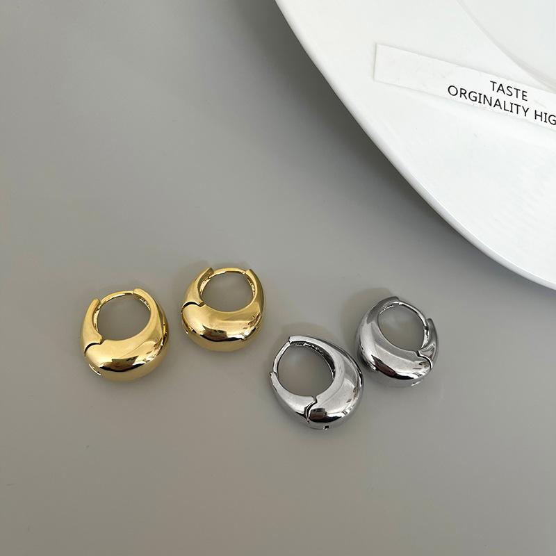Copper Metal Hoop Earrings for Women Simple Design Exquisite Young Girl Gift Wedding Accessories Beautiful Jewelry