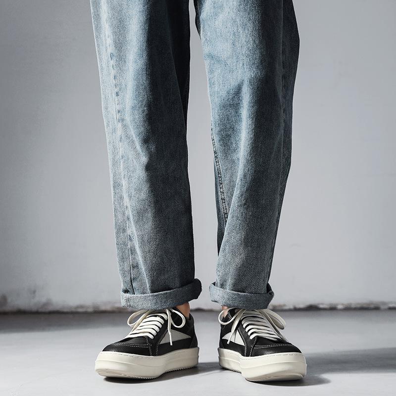 Men's Autumn Black & White Height-Boosting Skate Shoes - Trendy, Casual, and Versatile Low-tops