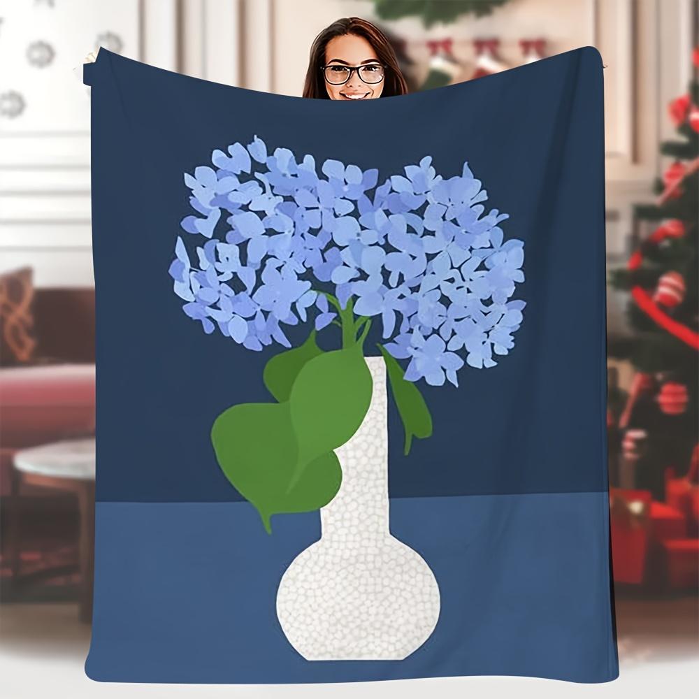 

Extra Large Hydrangea & Vase Design Blanket - 60x80 Inch, Super Soft Cozy Throw for Sofa & Camping, Machine Washable, Vintage 75x90cm28x35in