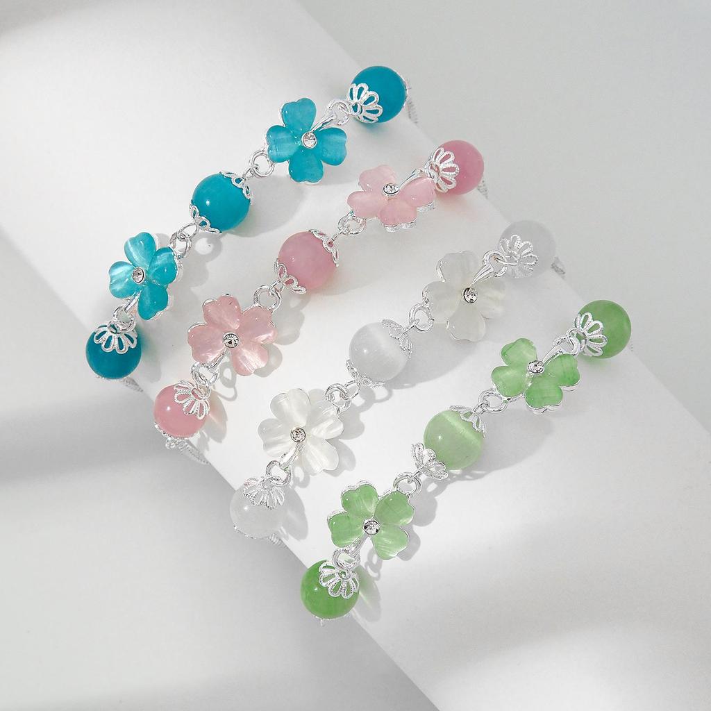 Lucky Four-Leaf Clover Adjustable Green Cat's Eye Bracelet for Women (Mori Style)