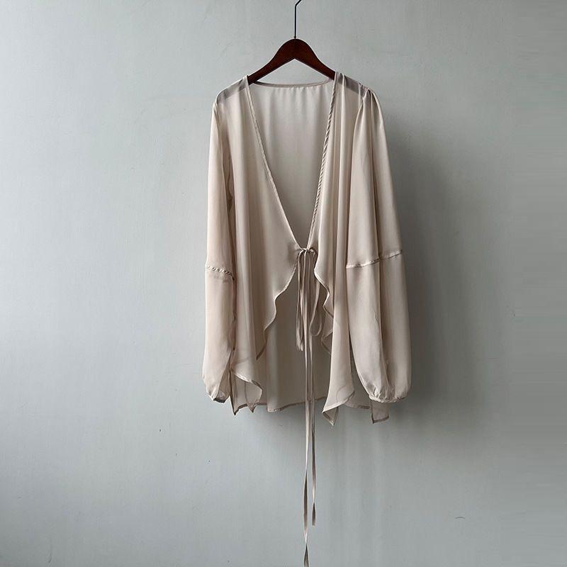 Sommer-Sonnenschutzkleidung Koreanische Damen Chiffon-Strickjacke Bluse Einfarbig Damen-Schal Damen Übergröße Lässige Lockere Mäntel