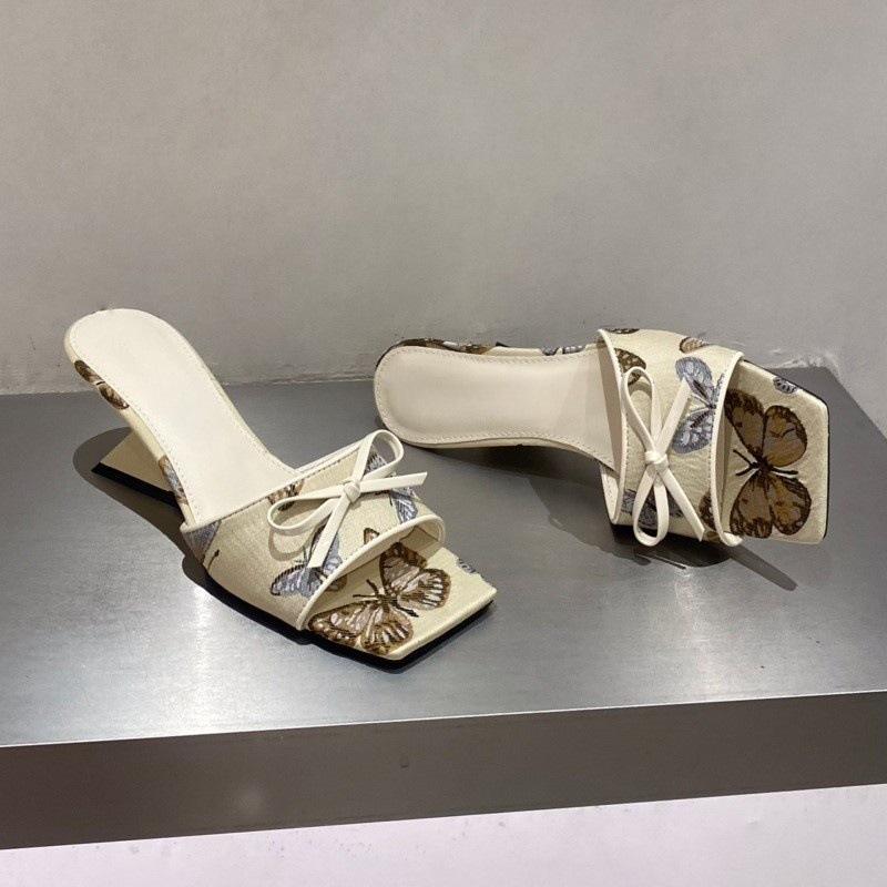 

Sandals Satin Embroidery Bow Shaped Square Head One-word High Heel Cool Slippers Women 39 абрикосовий